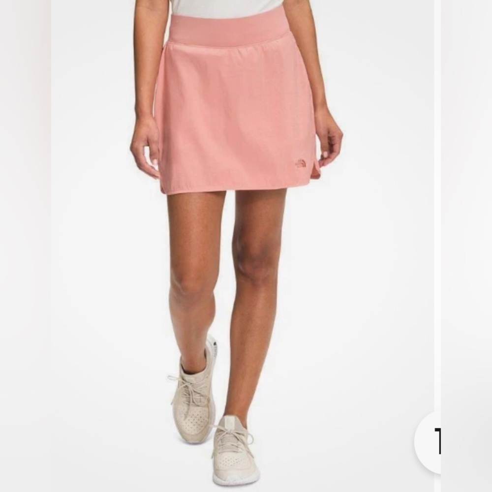 The North Face athletic  yoga paddle Women's mini Pink Skirt - Picture 2 of 7